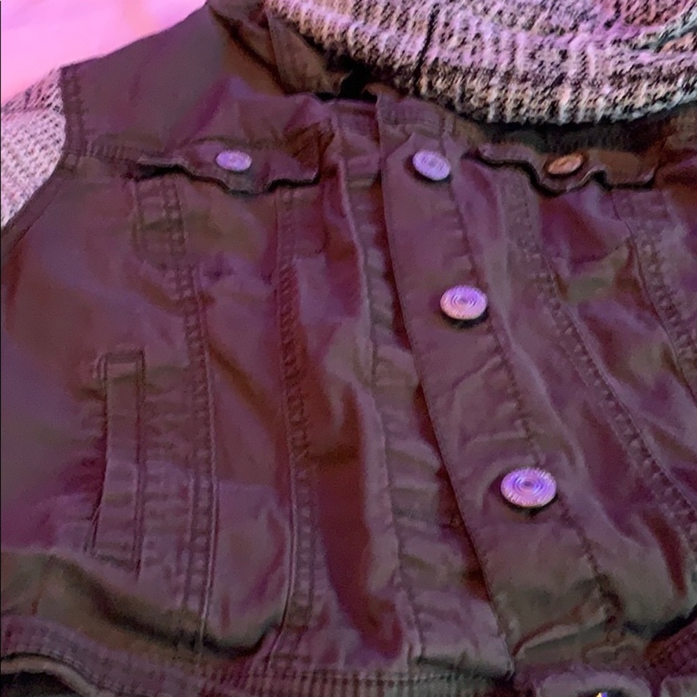 jacket - Picture 2 of 2